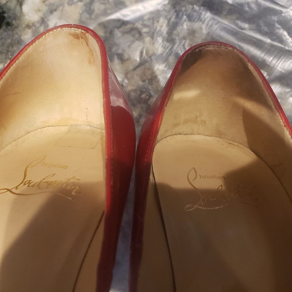 Christian Louboutin Rolando heels patent calf w/ original box & extra heel taps. - Picture 15 of 16